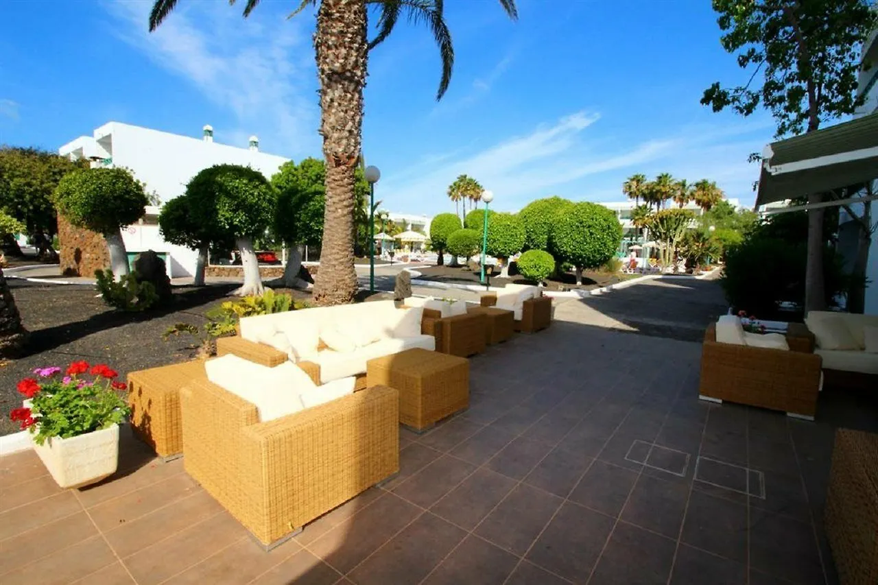 Oasis Lanz Beach Mate Costa Teguise Spain