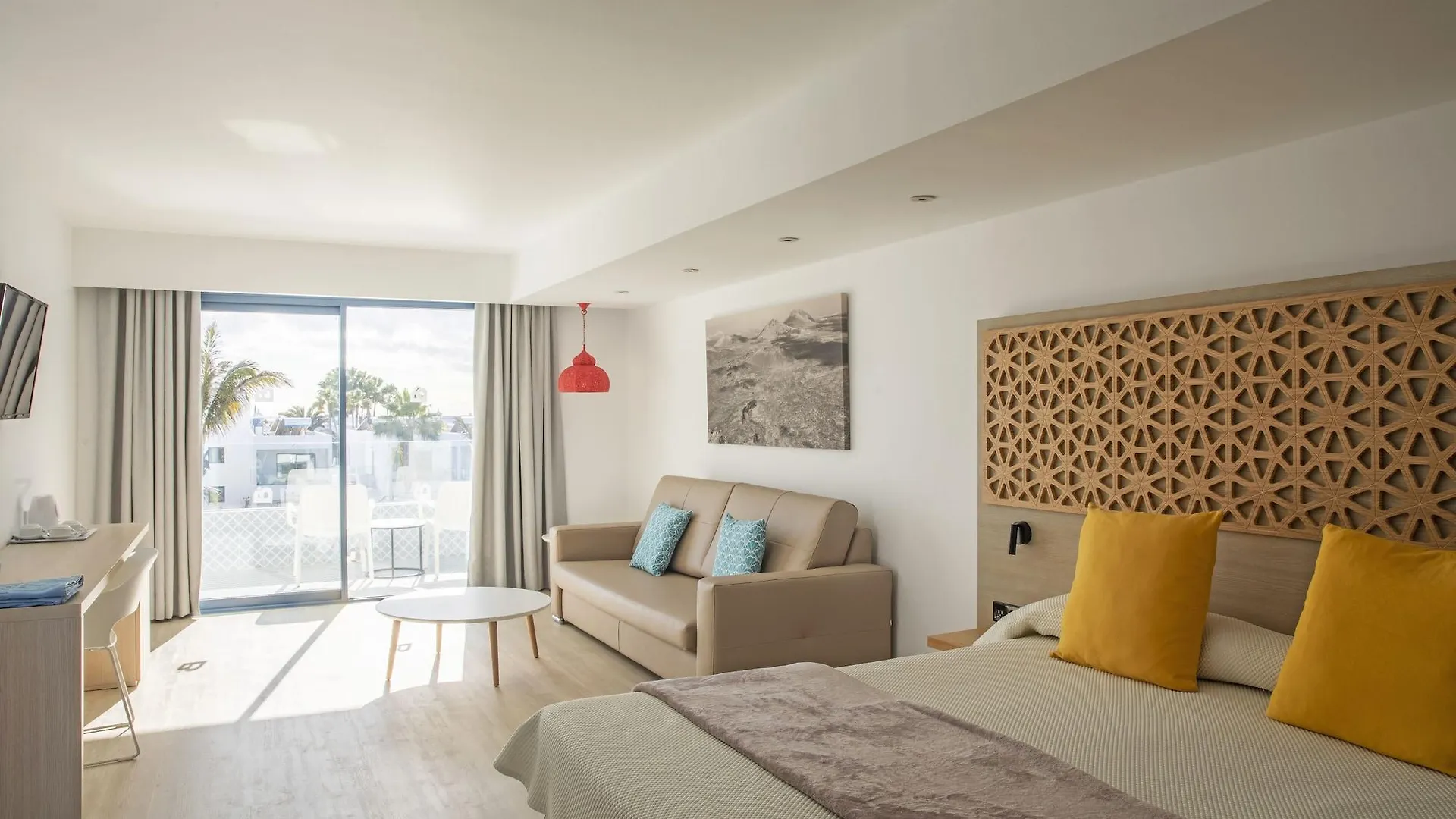 Oasis Lanz Beach Mate Costa Teguise Hotel