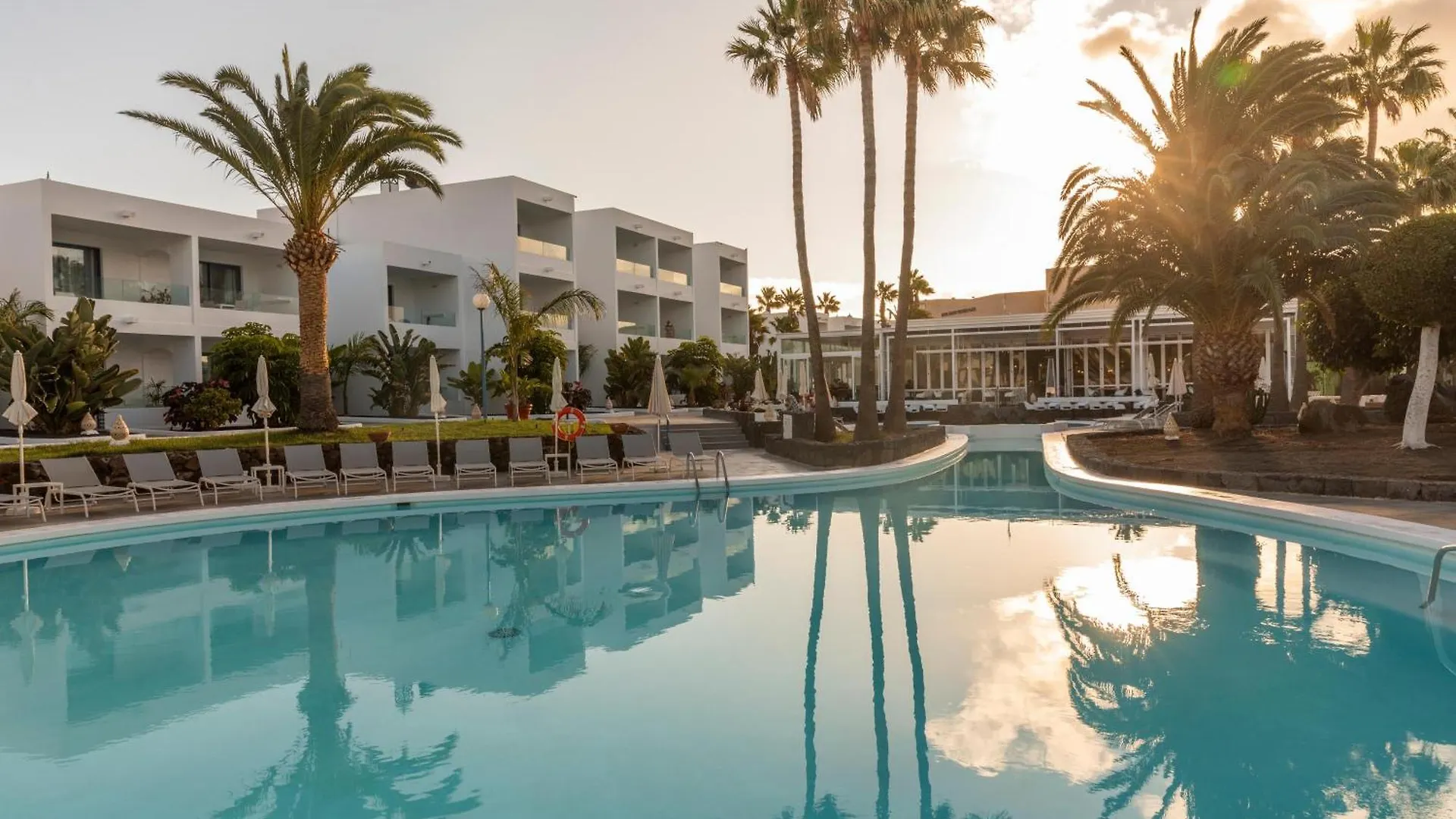Oasis Lanz Beach Mate Costa Teguise Hotel