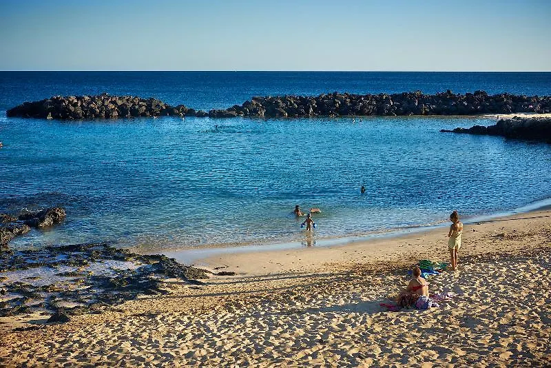 Oasis Lanz Beach Mate Costa Teguise 4*,